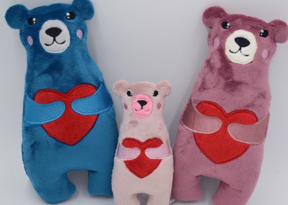 Bear with Heart: A Seasonal Embroidery Review